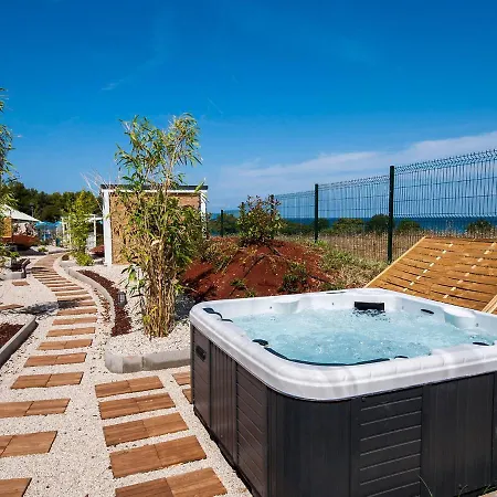 Holiday Home Camping Kastanija-1 By Interhome Novigrad (Istria)